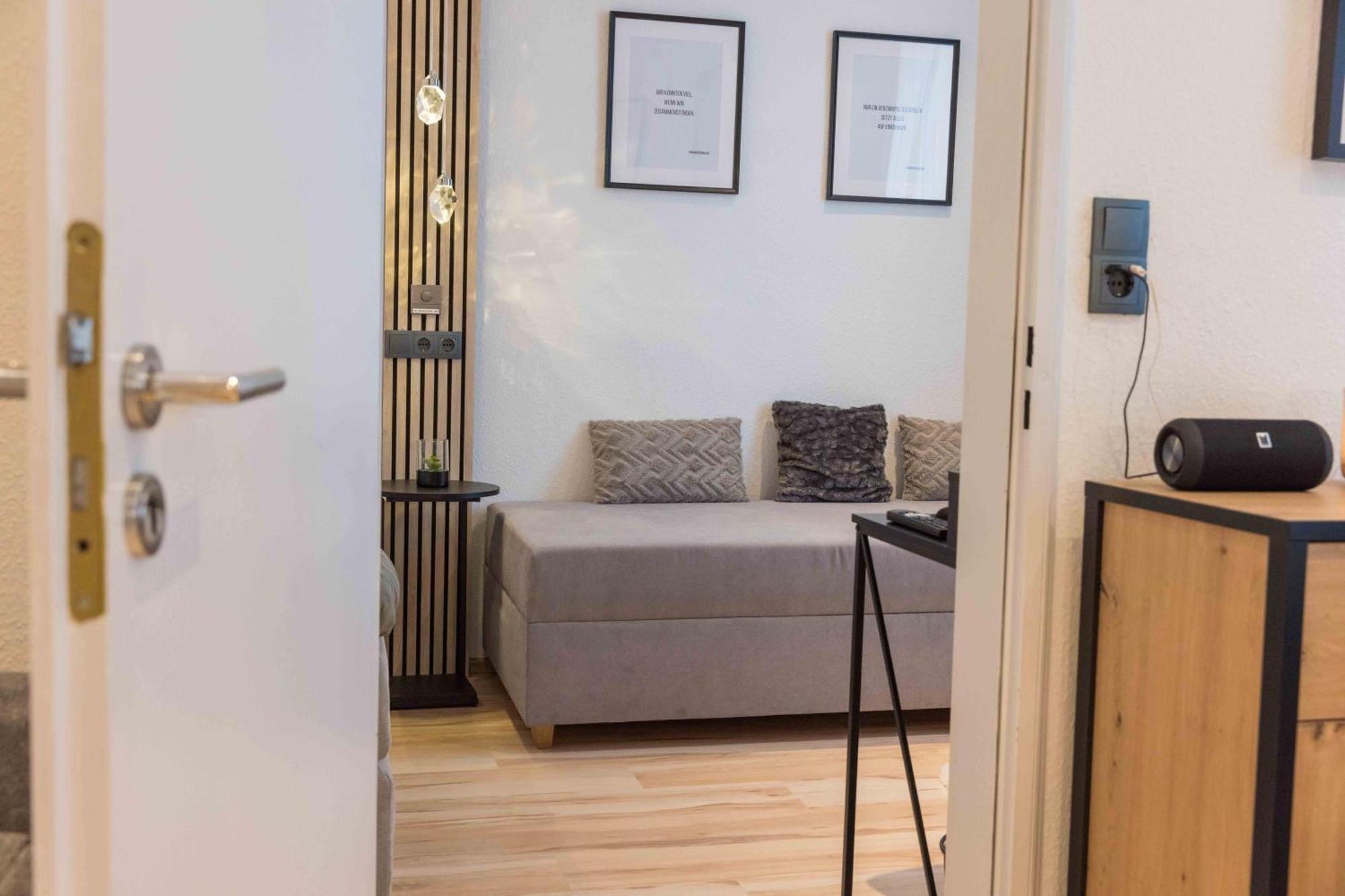 Schillerapartment Hof, Kueche, 24H Digital-Checkin, Parkplatz, Wlan250Mbit Eksteriør billede